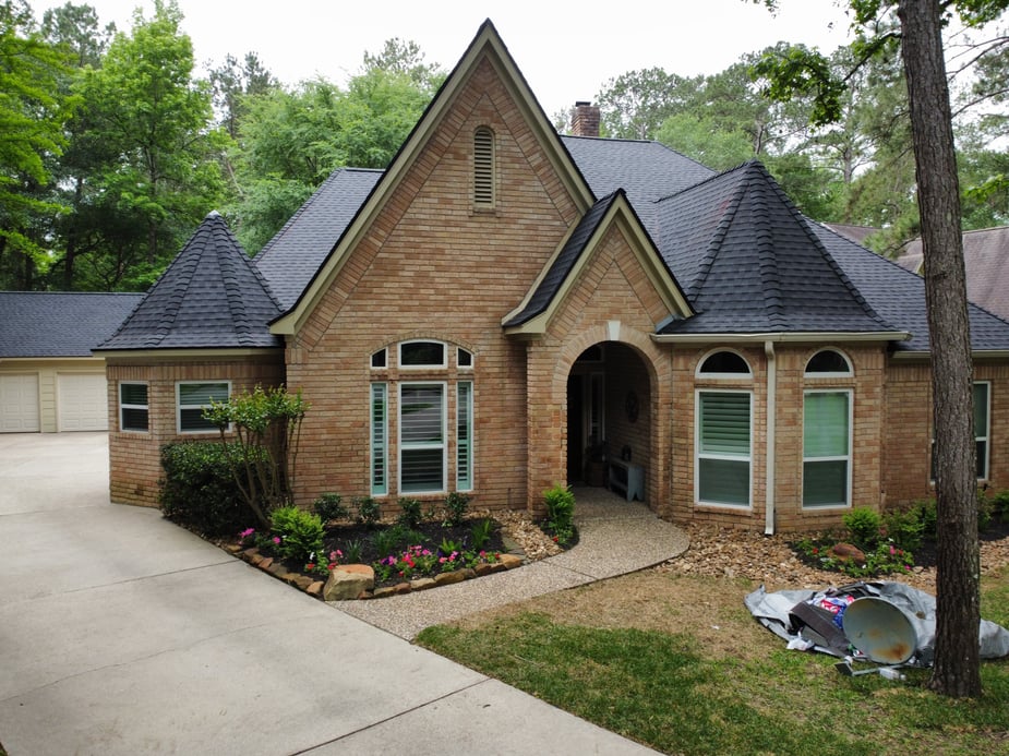 exceptional-roof-replacement-spring-blue-truss